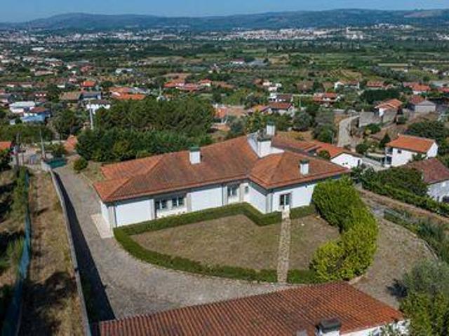 Casa venda em Chaves, Vila Real