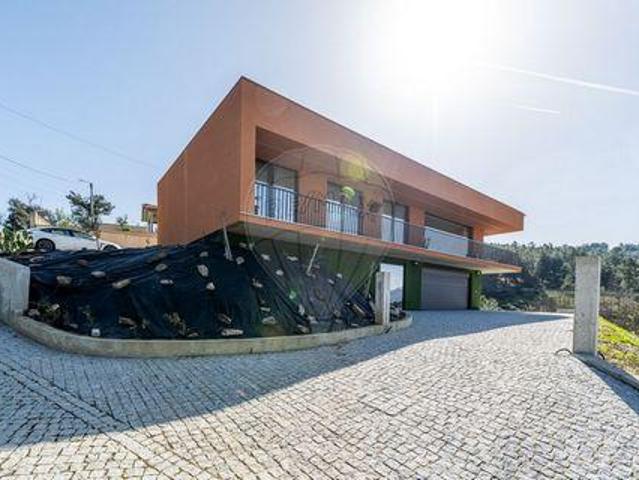Casa venda em Chaves, Vila Real