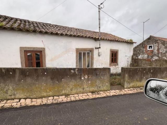 Casa venda em Olho Marinho, Óbidos