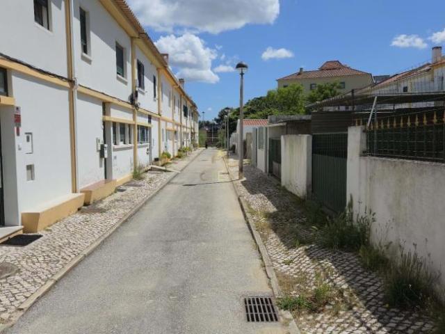 Moradia alugar em Loures