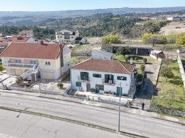 Casa venda em Argeriz, Vila Real