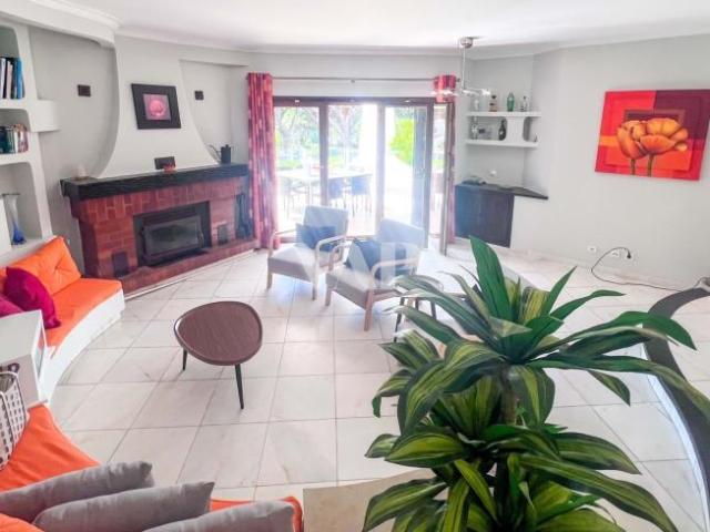 Moradia alugar em Loulé