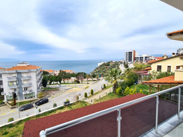 Kuşadasi, Aydin içerisinde satılık Villa