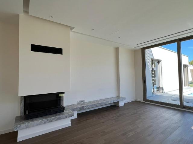 Konak, İzmir içerisinde satılık Villa