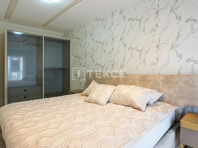 Konak, İzmir içerisinde satılık Villa