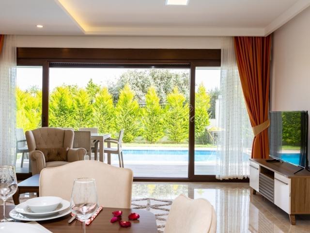 Kemer, Antalya içerisinde kiralık Villa
