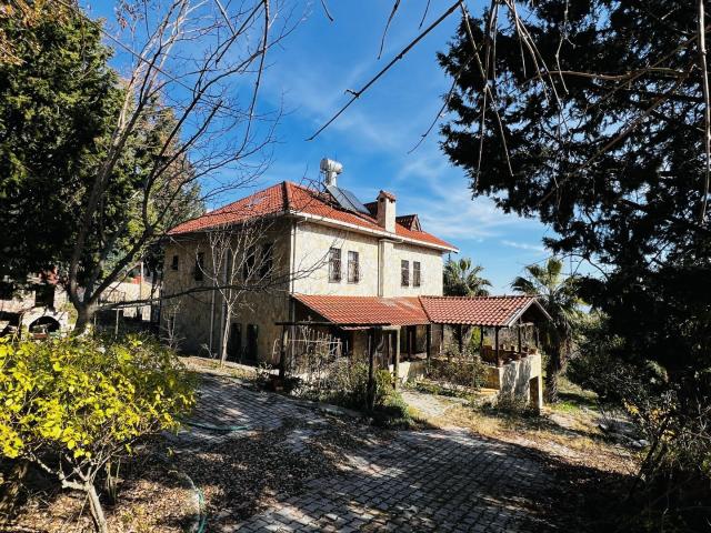 Kemer, Antalya içerisinde satılık Villa