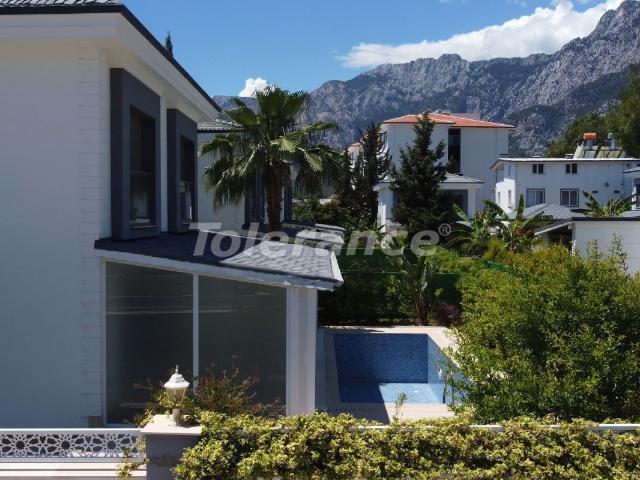 Kemer, Antalya içerisinde satılık Villa