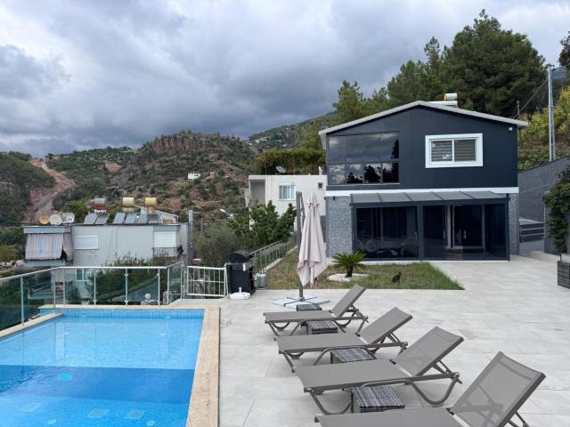 Alanya, Antalya içerisinde satılık Villa