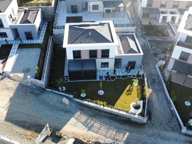 Trabzon içerisinde satılık Villa