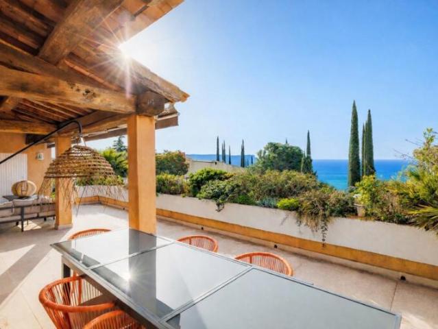 Maison vente à Marseille, Cassis