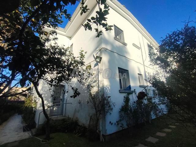Propriété vente à Anfa, Gharb-Chrarda-Beni Hssen