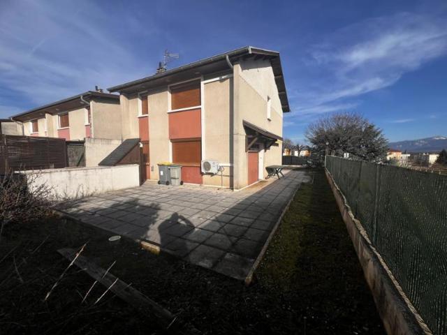 Maison vente à Grenoble, Rives