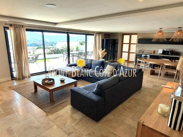 Villa vente à Arrondissement de Draguignan, Sainte-maxime
