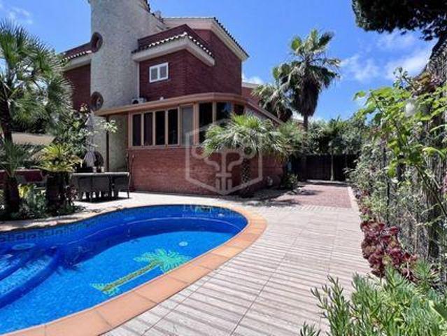 Chalet en alquiler en Gavà, Barcelona