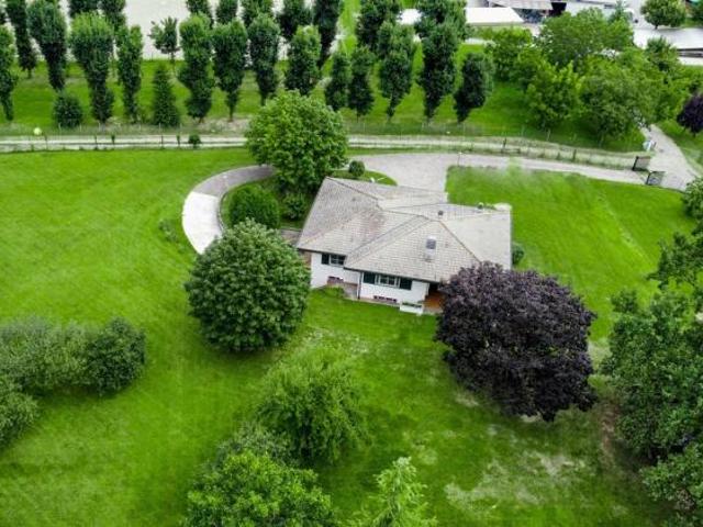 Villa Indipendente in affitto a Villa Guardia, Lombardia