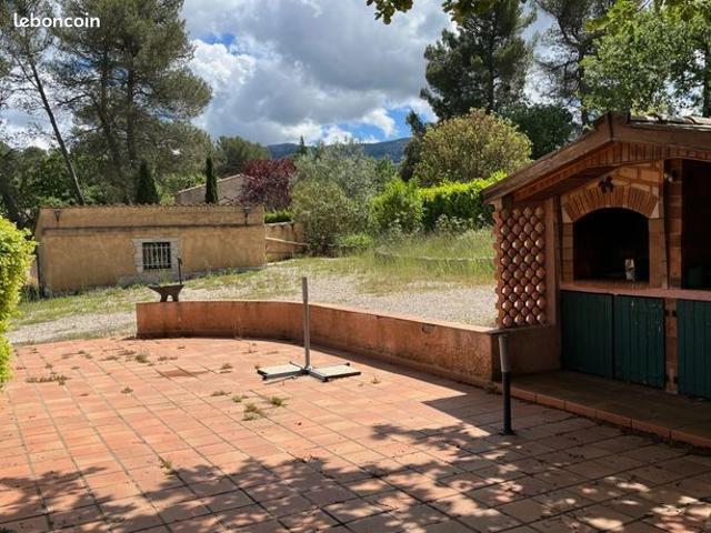 Maison vente à Brignoles, Nans-les-pins