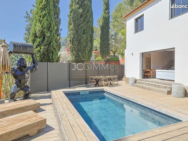 Maison vente à Arrondissement de Toulon, Solliès-pont