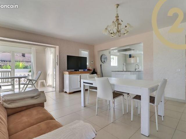 Maison vente à Arrondissement de Draguignan, Fréjus