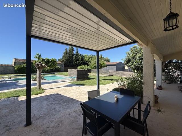 Maison vente à Nîmes, Collorgues