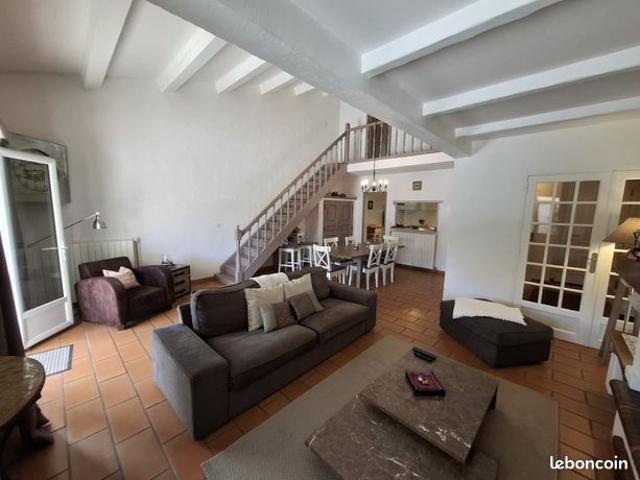 Maison vente à Arles, Fontvieille