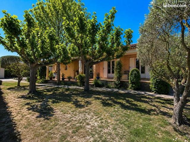 Maison vente à Aix-en-Provence, La Fare-les-oliviers