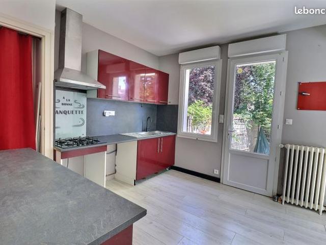 Maison vente à Rochefort, Surgères