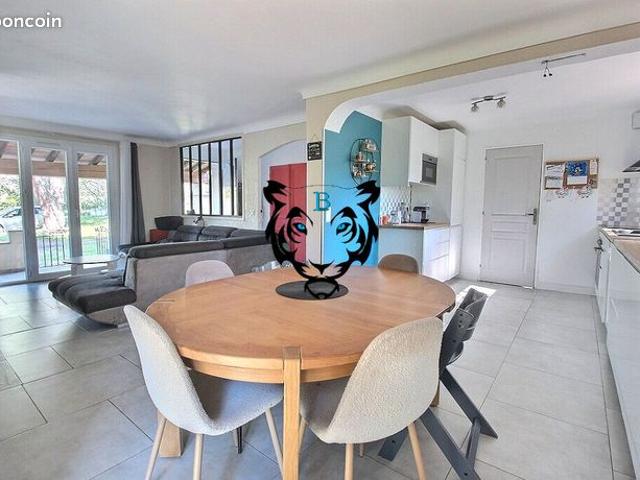 Maison vente à Arrondissement de Draguignan, Roquebrune-sur-argens