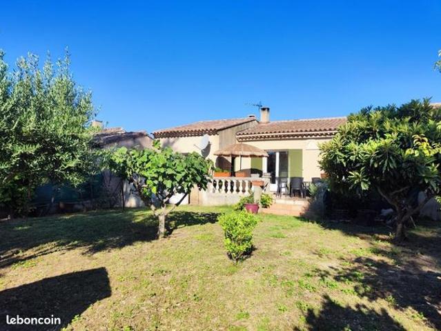 Maison vente à Apt, Cucuron