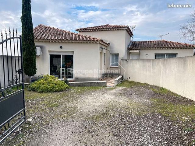 Maison vente à Carpentras, Visan