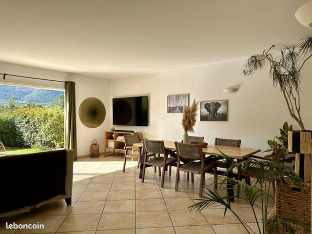 Maison vente à Marseille, Cassis