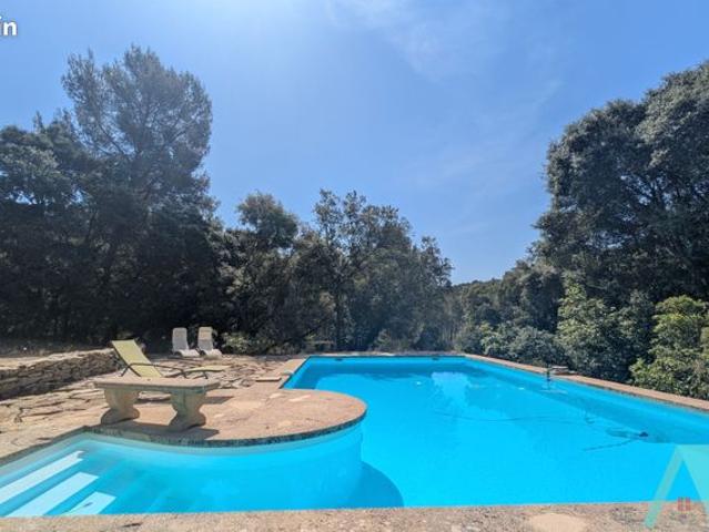 Maison vente à Arrondissement de Toulon, Le Beausset