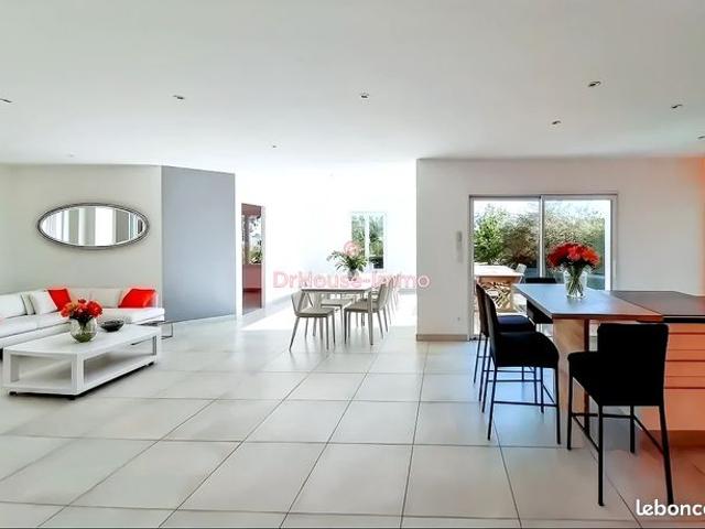Maison vente à Vesoul, Bourgogne-Franche-Comté