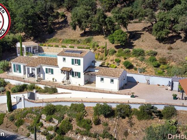 Maison vente à Arrondissement de Toulon, Collobrières
