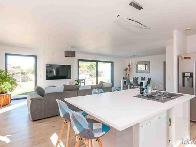 Maison vente à Montpellier, Mèze