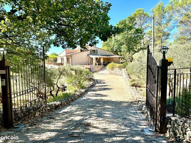 Maison vente à Brignoles, Varages
