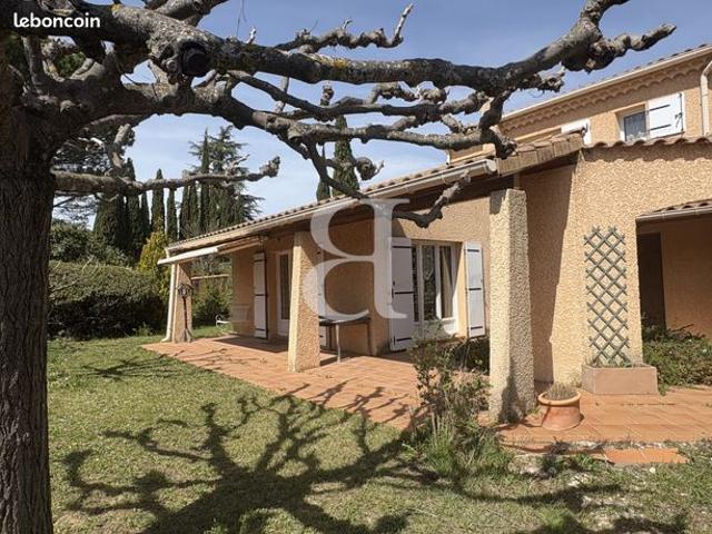 Maison vente à Carpentras, Bédoin