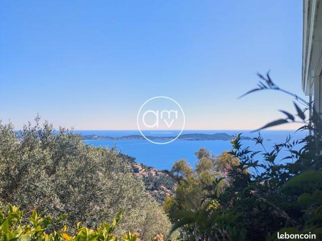 Maison vente à Arrondissement de Toulon, Carqueiranne