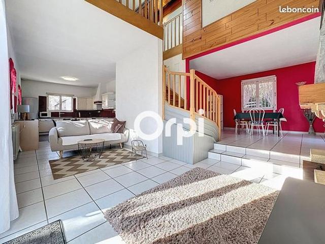 Maison vente à Saint-Julien-en-Genevois, Bonne