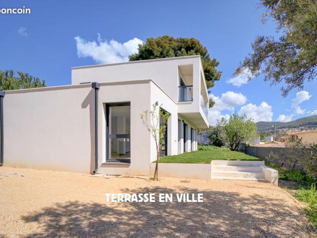 Maison vente à Marseille, Ceyreste