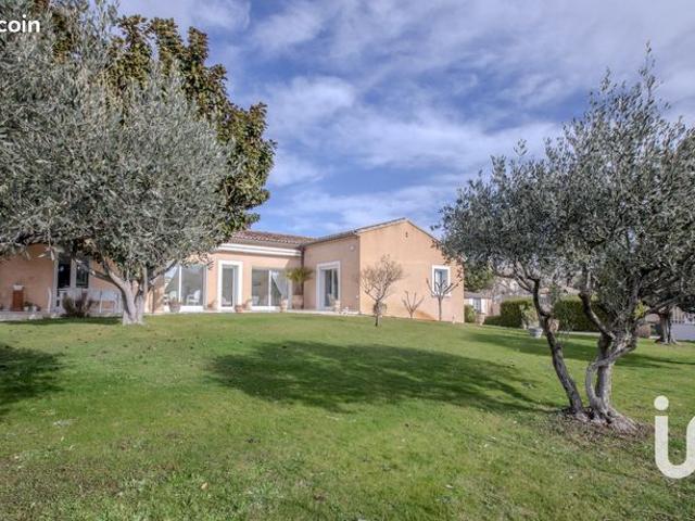 Maison vente à Sainte-cécile-les-vignes