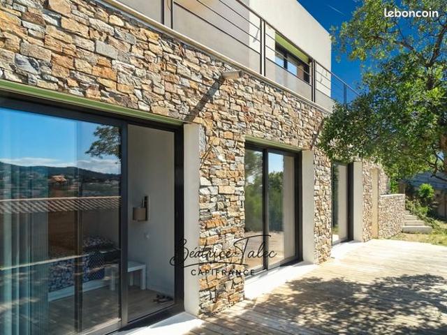 Maison vente à Arrondissement de Toulon, Le Lavandou