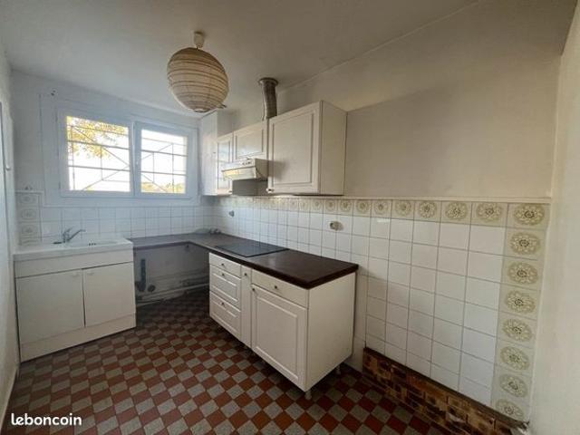 Maison vente à Le Blanc, Ruffec