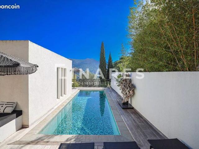 Maison vente à Marseille, Cassis