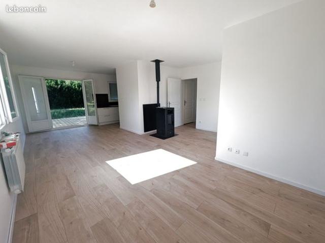 Maison vente à Louhans-Châteaurenaud, Jouvençon