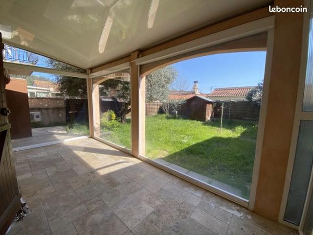 Maison vente à Montreuil-sur-Mer, Contes