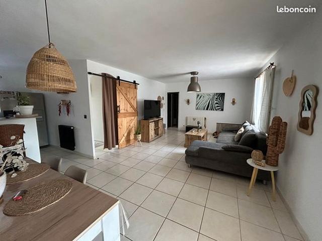 Maison vente à Nîmes, Redessan