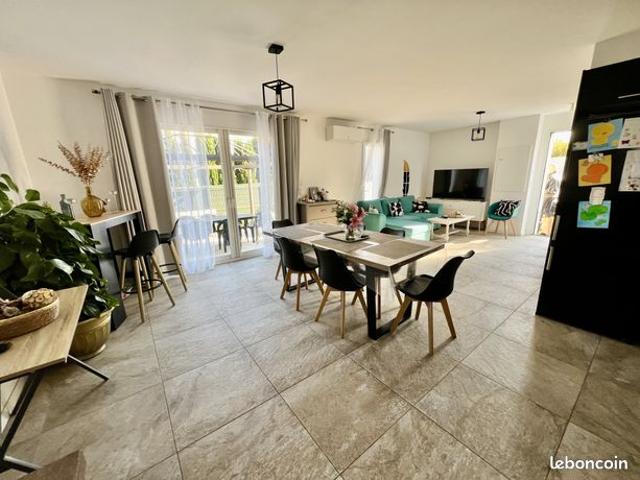 Maison vente à Arrondissement de Toulon, Toulon