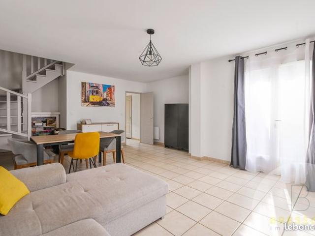 Maison vente à Marseille, Auriol