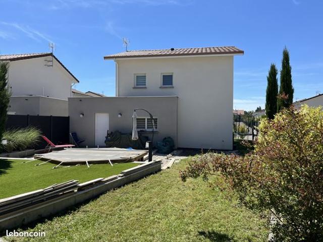 Maison vente à La Tour-du-Pin, L'isle-d'abeau